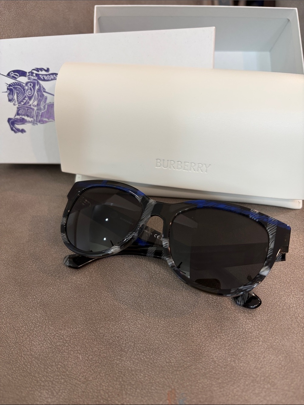 Burberry Black and Blue nova check